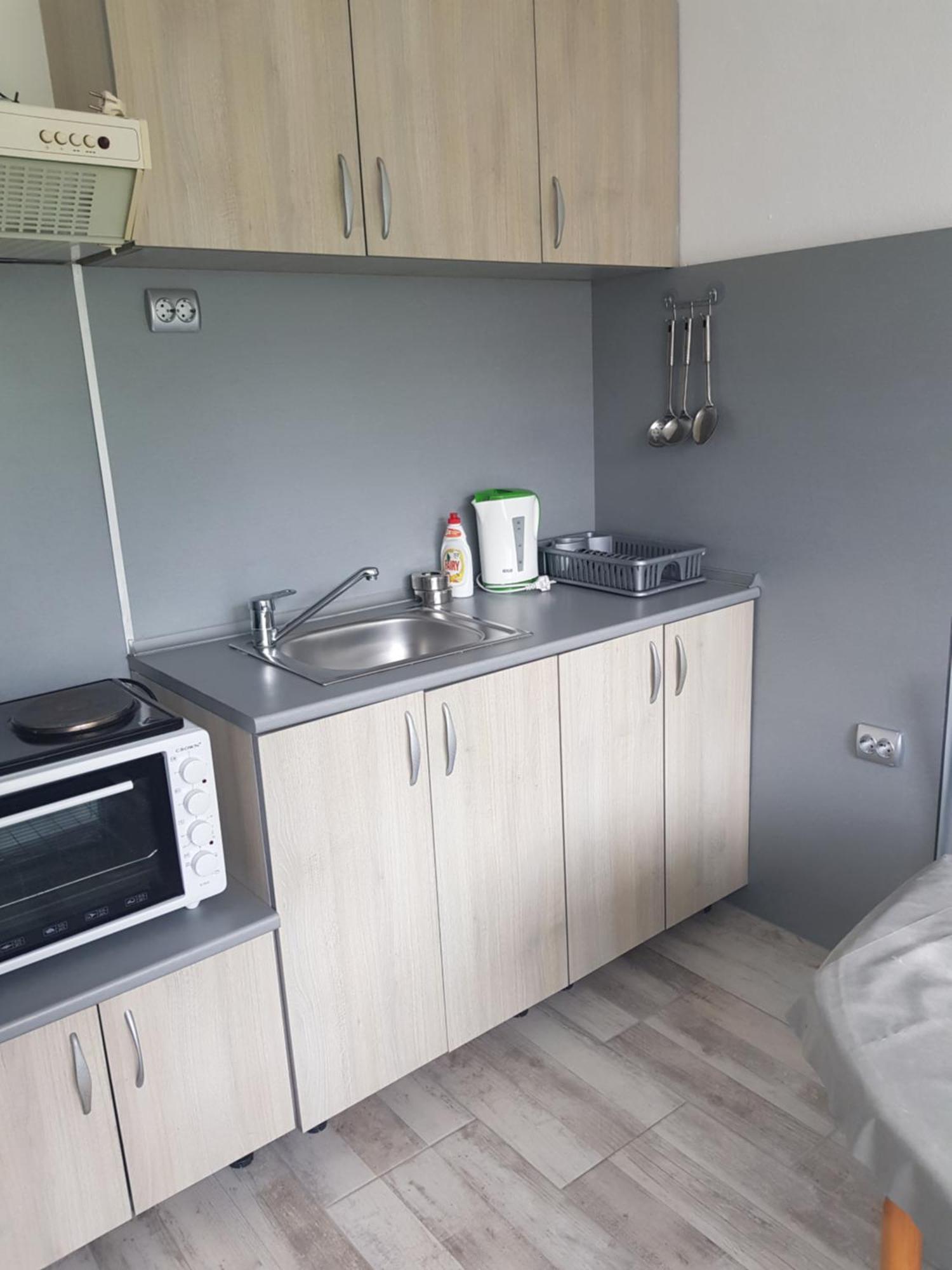 Guest Rooms Radost Balcic Exterior foto